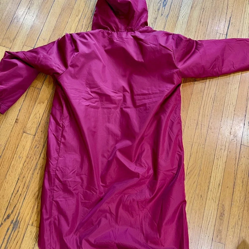 Speedo Unisex Swim Parka Maroon Long Jacket - Picture 4 of 7